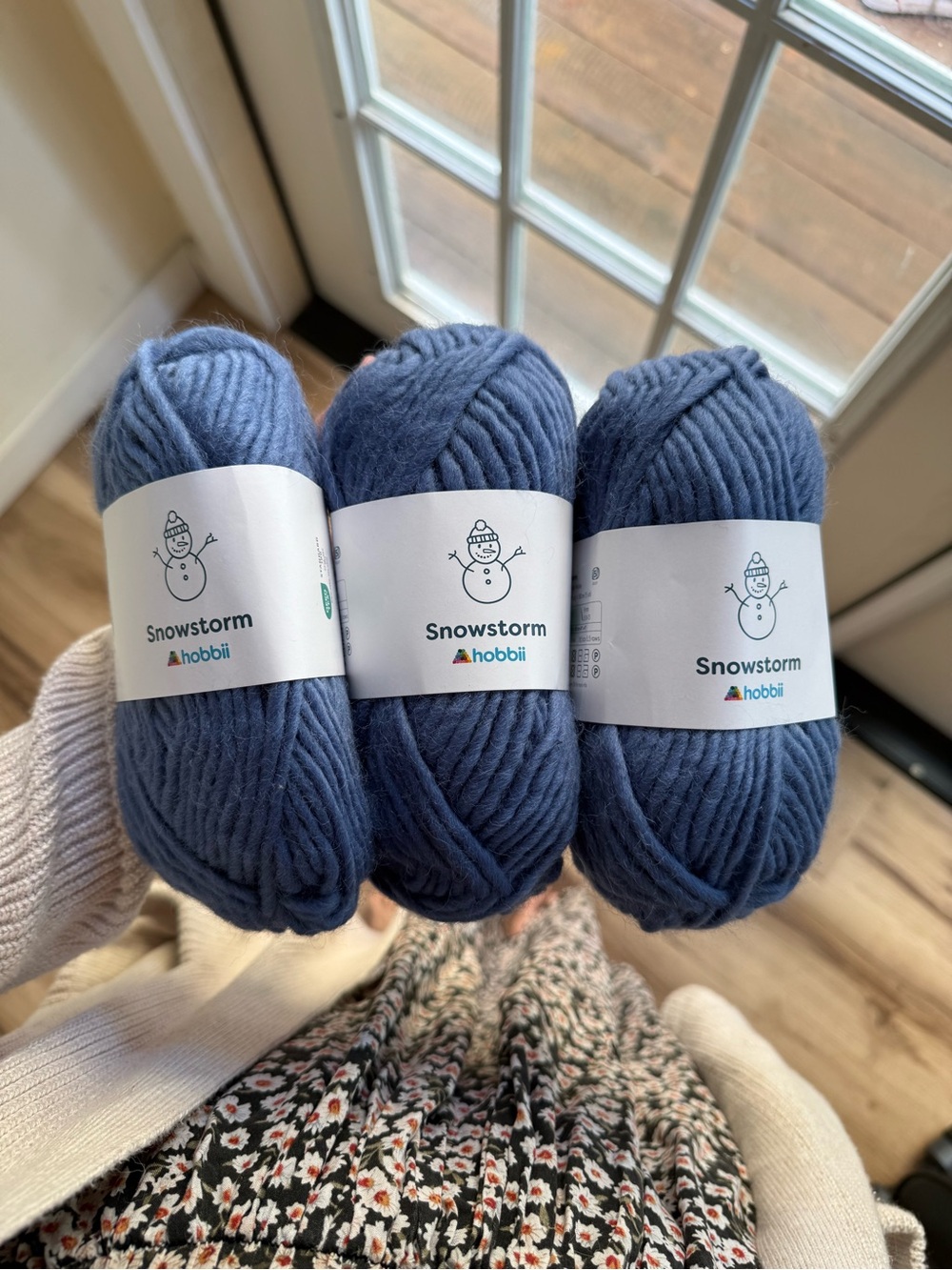 Hobbii Snowstorm Chunky wool Yarn - DustyBlue (3 Skeins)
